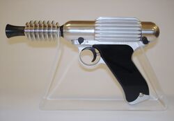 Real World - XRT Type 1 Anti-Matter Raygun Pistol.jpg