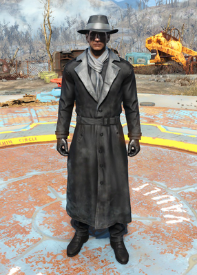 Fo4Silver Shroud Costume male.png